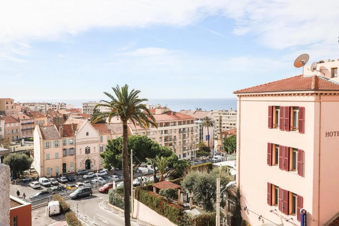 Image of ACCI Cannes Les Yuccas