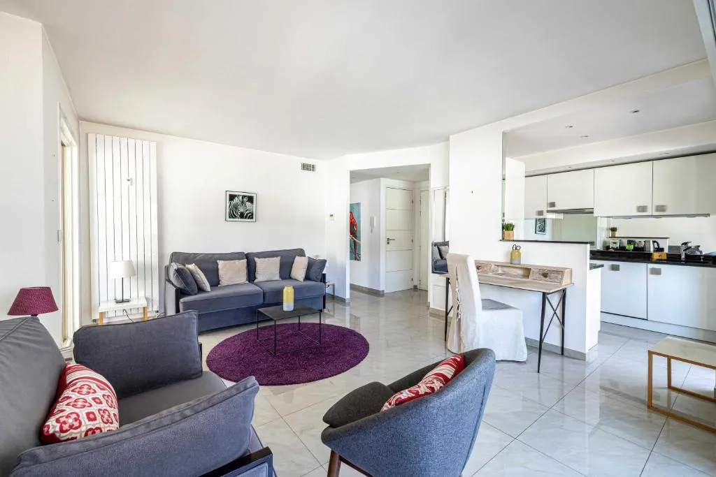 Image 1 of Brilliant apartment near the Croisette