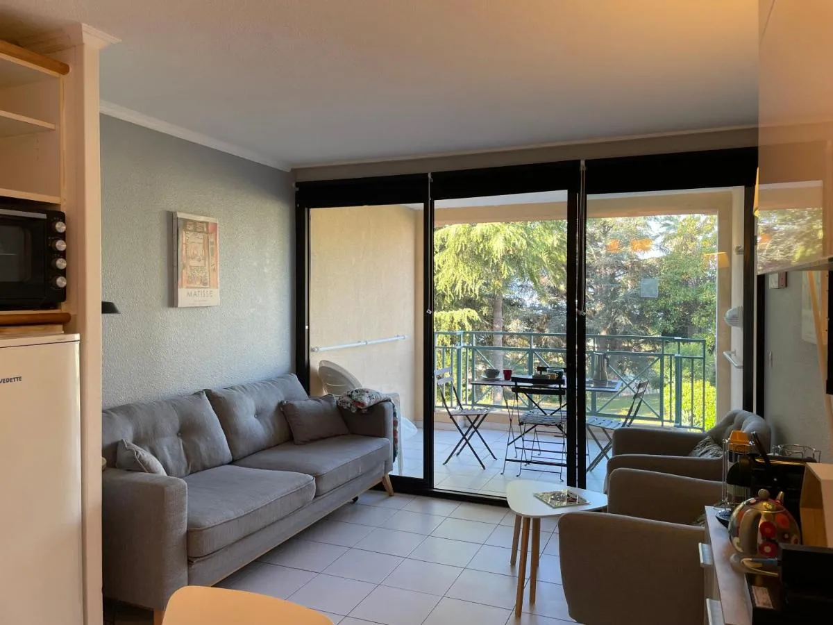 Image 5 of CANNES Duplex Piscine VUE Mer WI FI PARKING