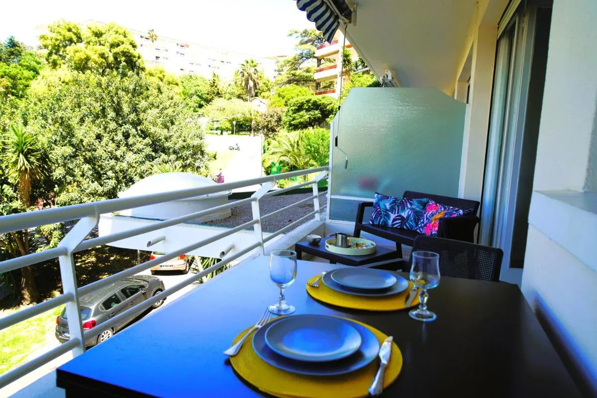 Image 3 of Cannes Studio near Croisette Plage