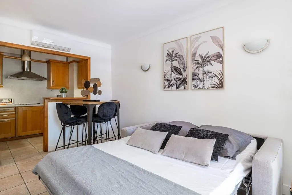 Image 4 of Chaleureux appartement avec balcon – centre ville
