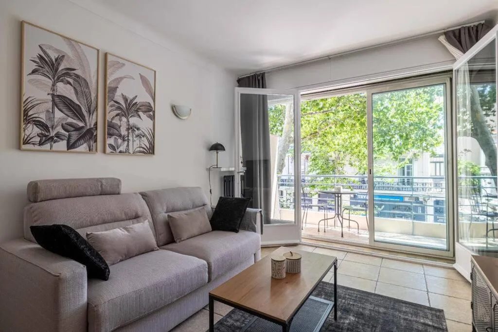 Image 3 of Chaleureux appartement avec balcon – centre ville