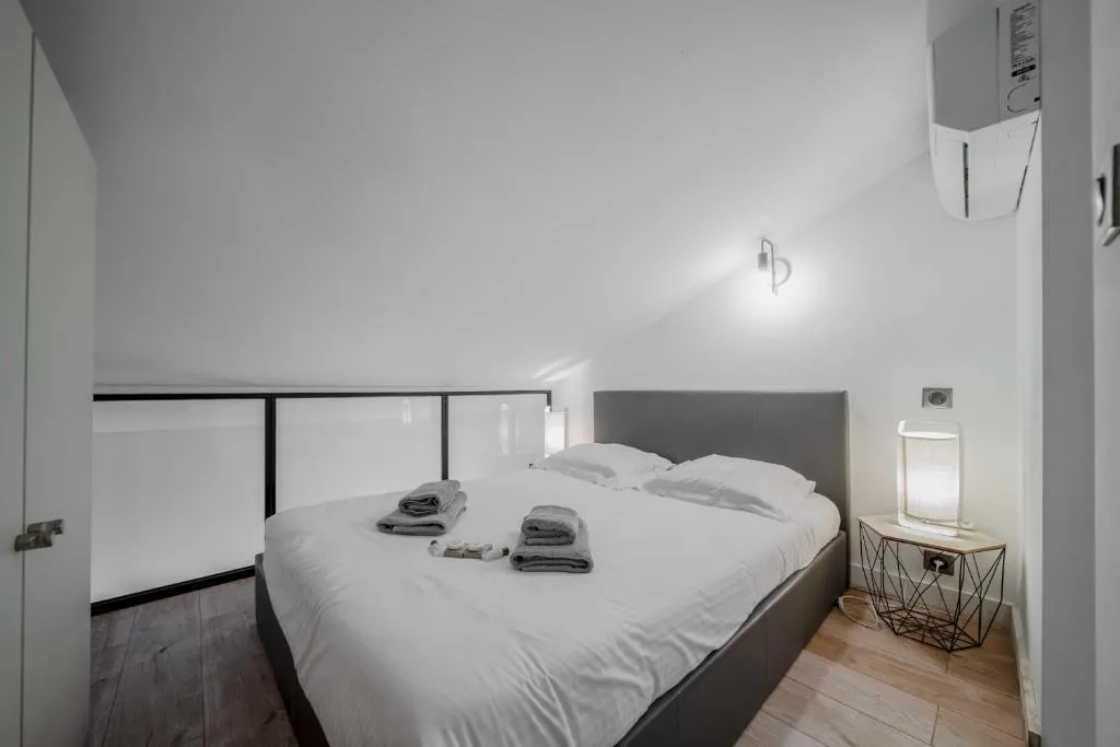 Image 4 of Charming apartment for 4 people – Forville – 100m from the Old Port