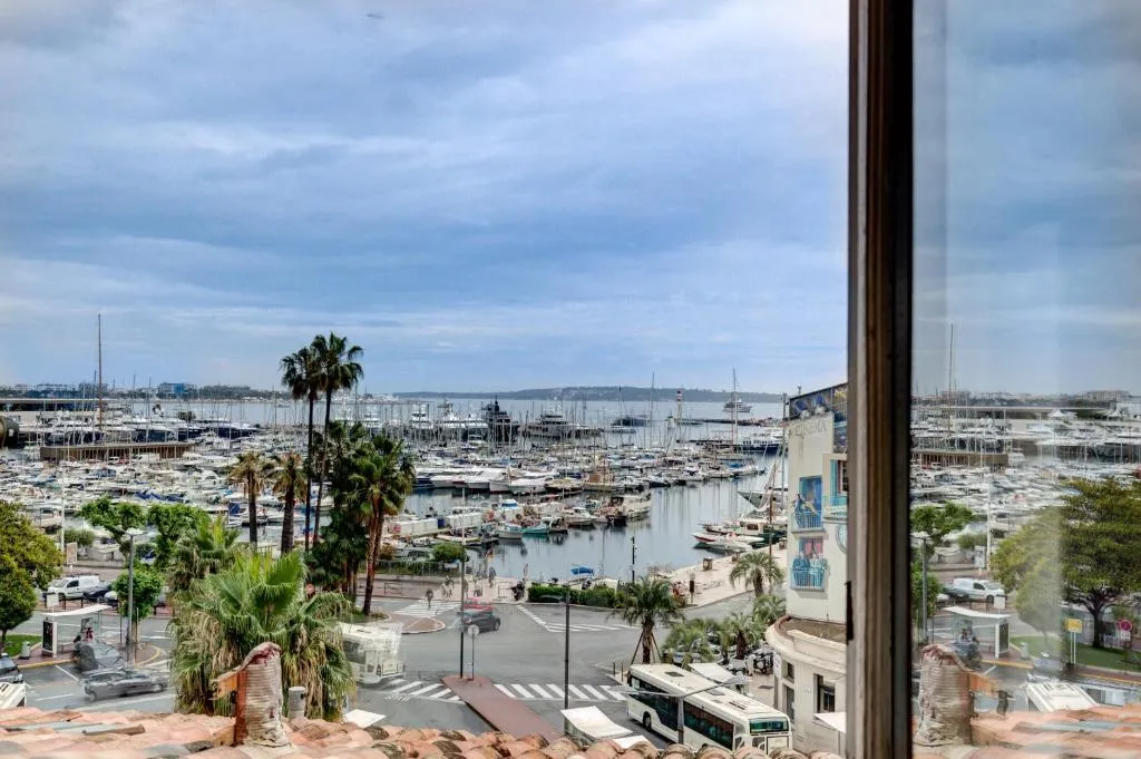 Image 4 of Cocoon’in Cannes Le Suquet