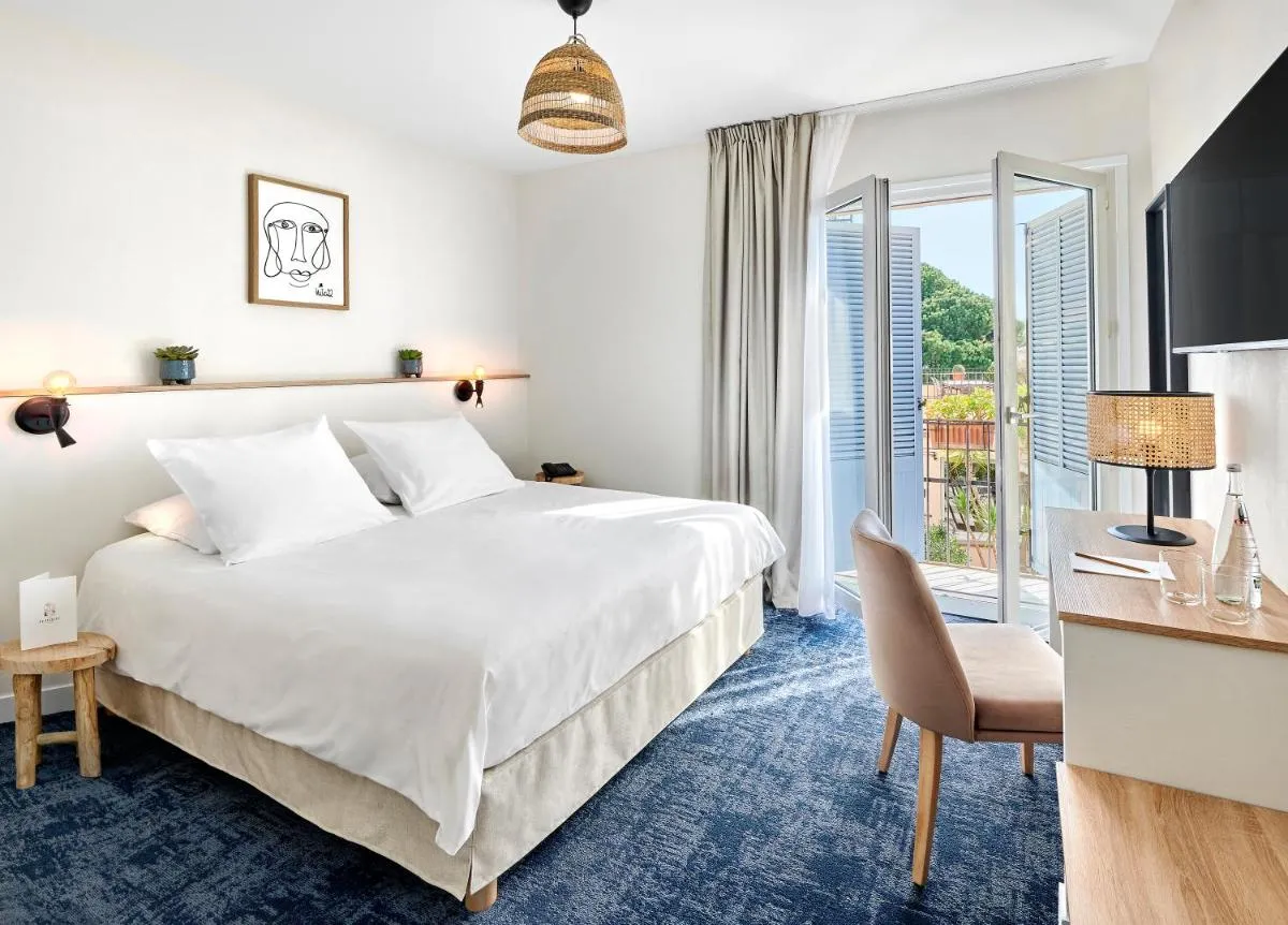 Image 6 of Hotel Le Suquet Cannes