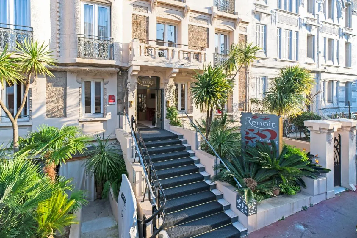 Image 5 of Hotel Renoir