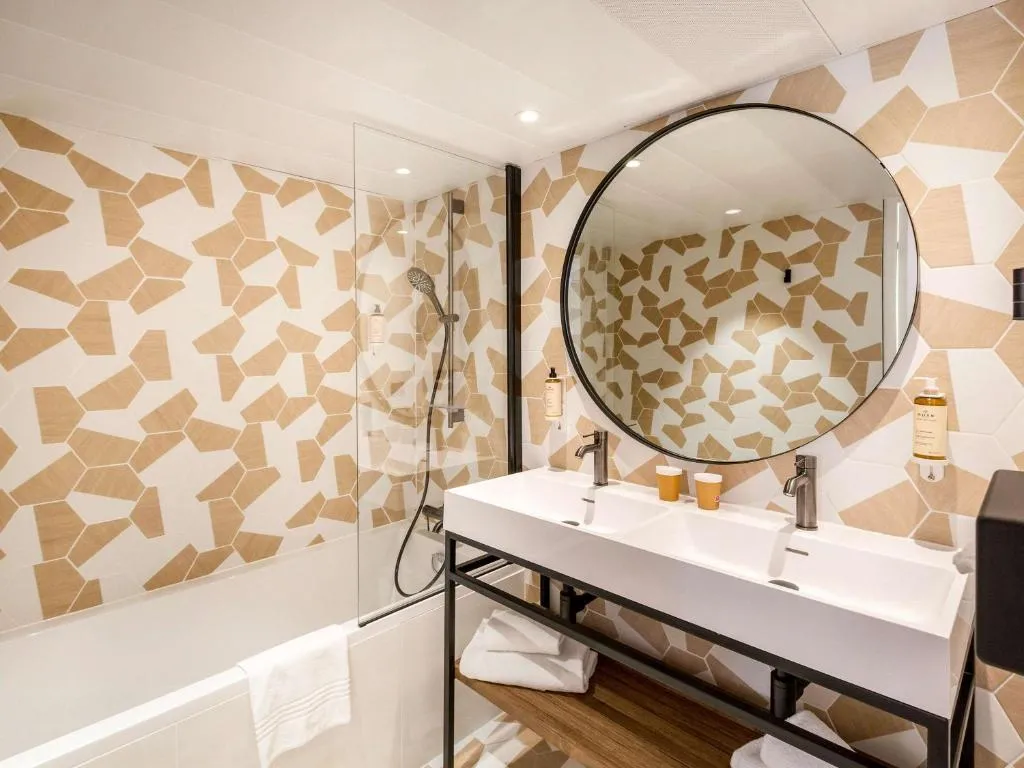 Image 1 of Mercure Cannes Mandelieu