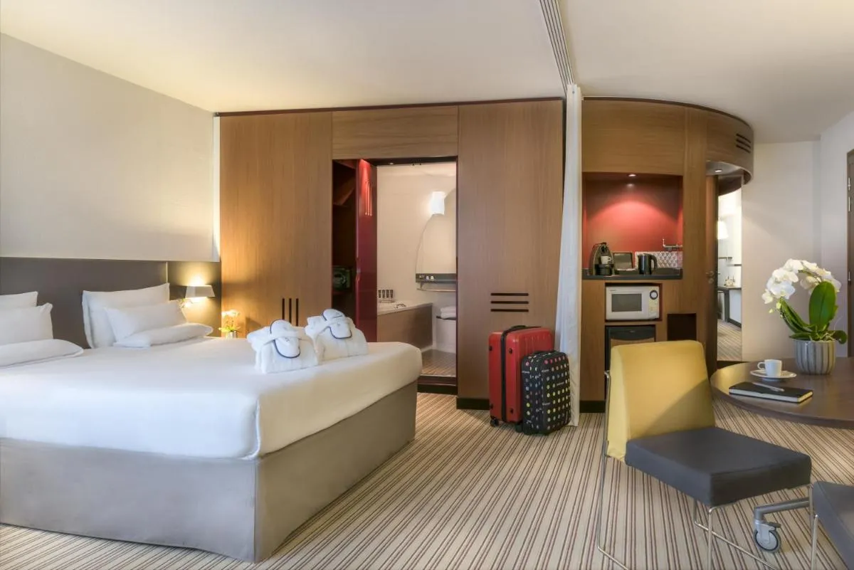 Image 1 of Novotel Suites Cannes Centre