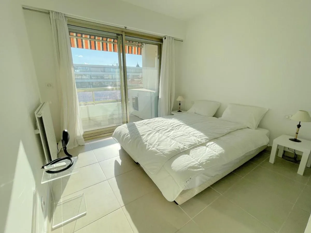 Image 1 of PR Croisette, by Welcome to Cannes