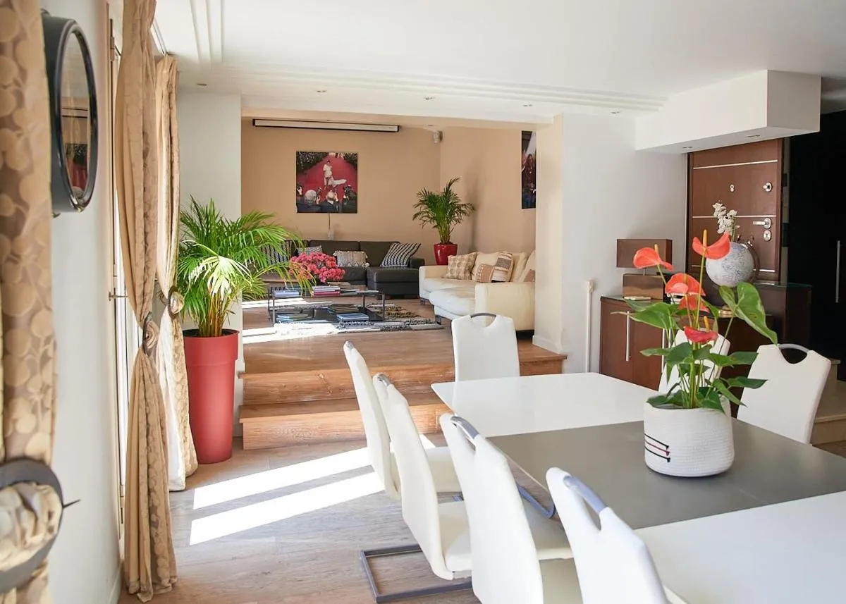 Image 4 of Suite Notre Dame – Appartements