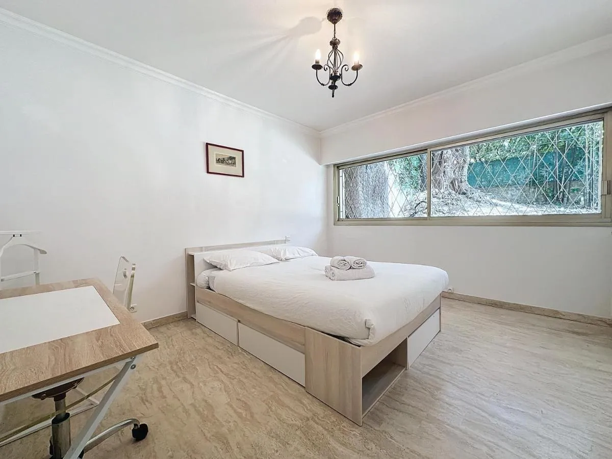 Image 3 of 130m2 Grande Terrasse & Jardin, 4 chambres