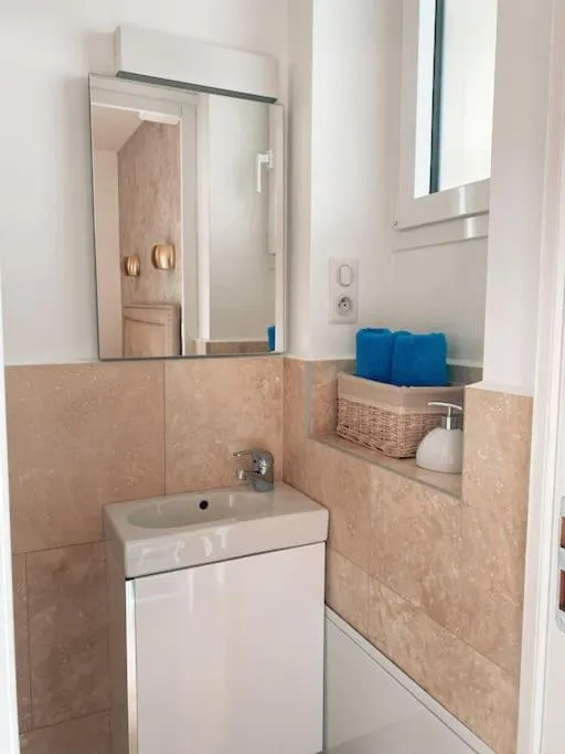 Image 5 of 2 bedroom apartment in Cannes near the beach