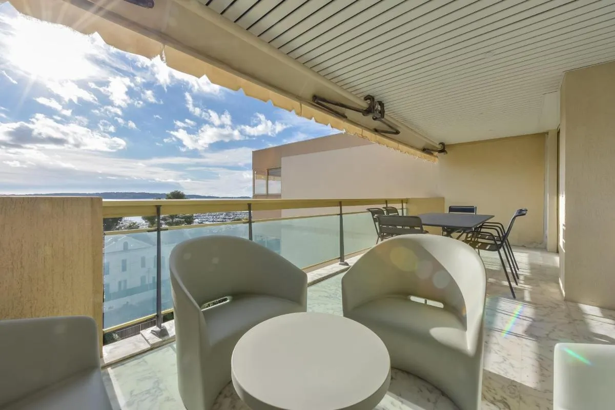 Image 2 of 4P Apartment with Terrace Sea View and Pool