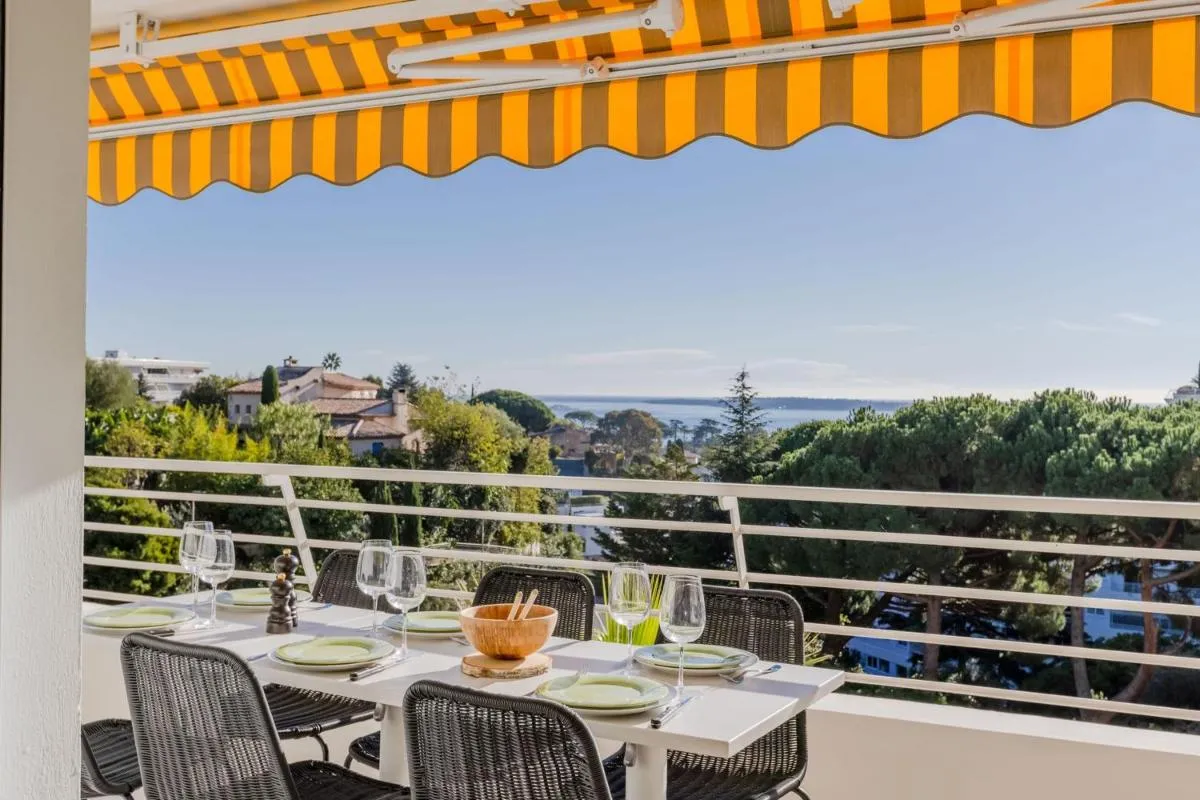 Image 5 of 4-Room Apartment of 96m with a Stunning View