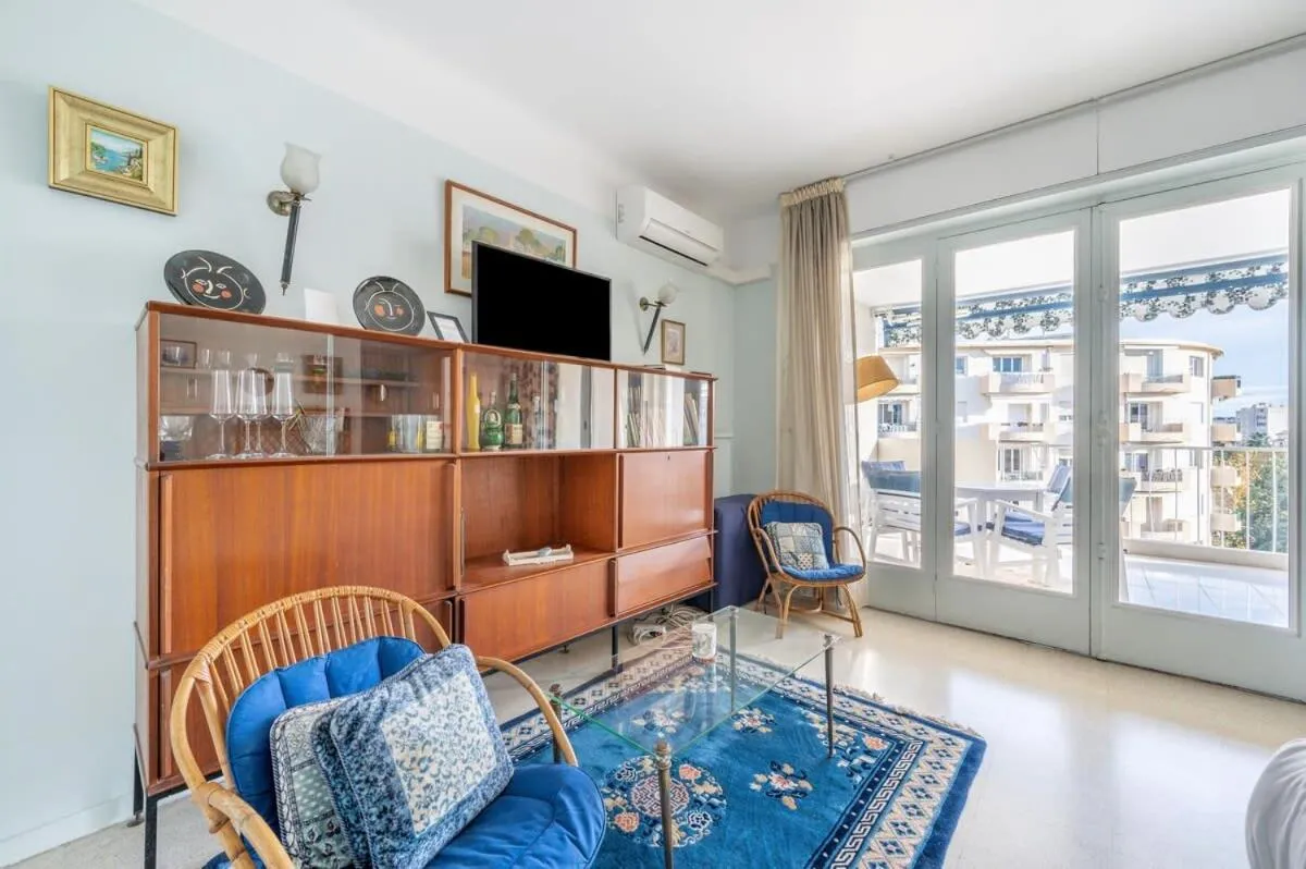 Image 4 of A056 – Nice Studio Cannes centre with parking