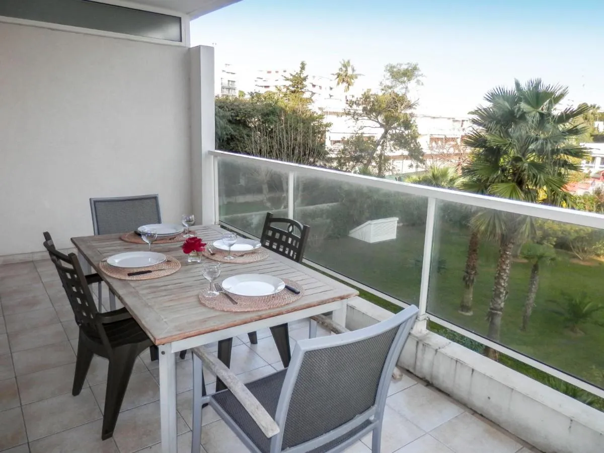 Image 2 of Apartment Casta Diva-1 by Interhome