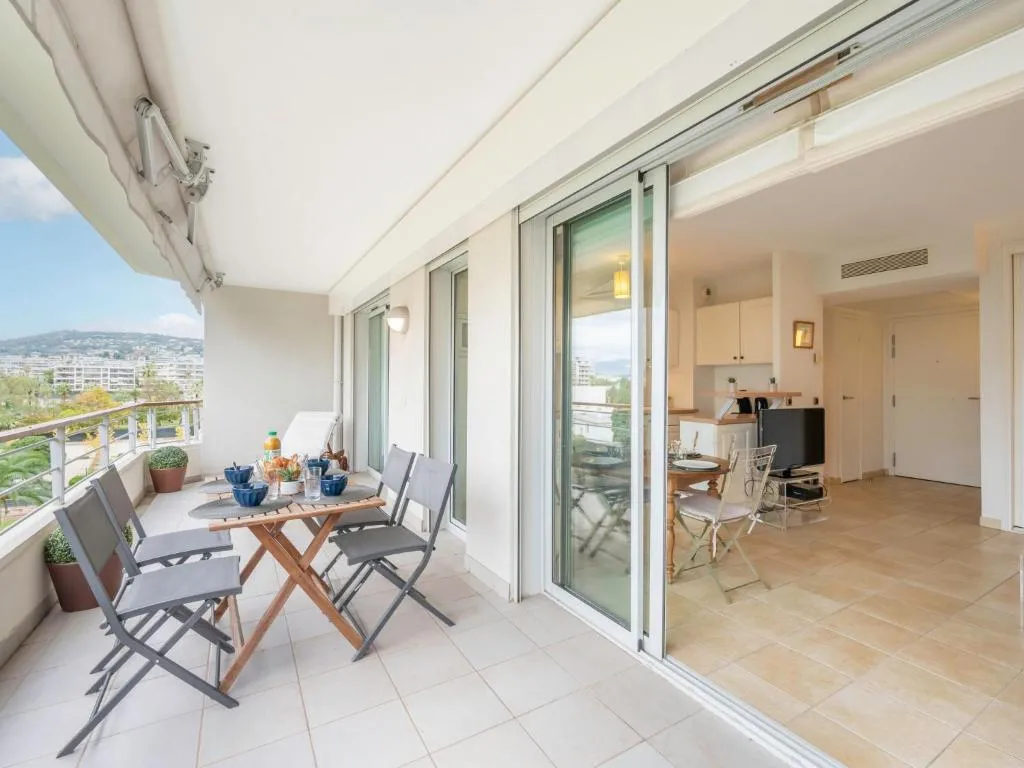 Image of Apartment Cristal Croisette-4 by Interhome