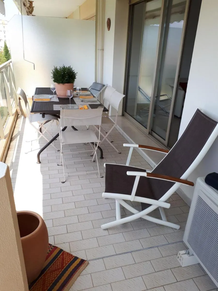 Image 3 of Apartment In A Residence With Swimming Pool Wifi