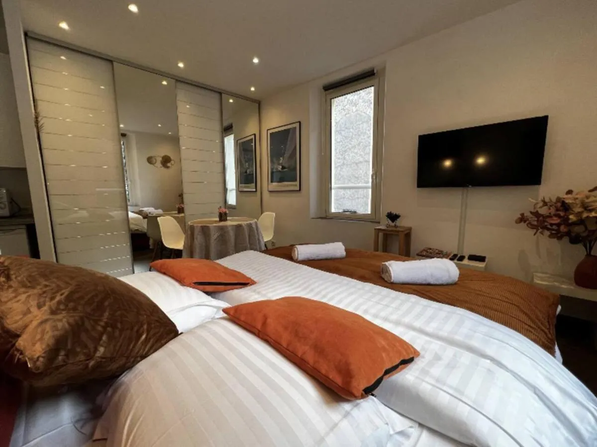 Image 1 of Appartement – Cannes vieille ville – Le Suquet