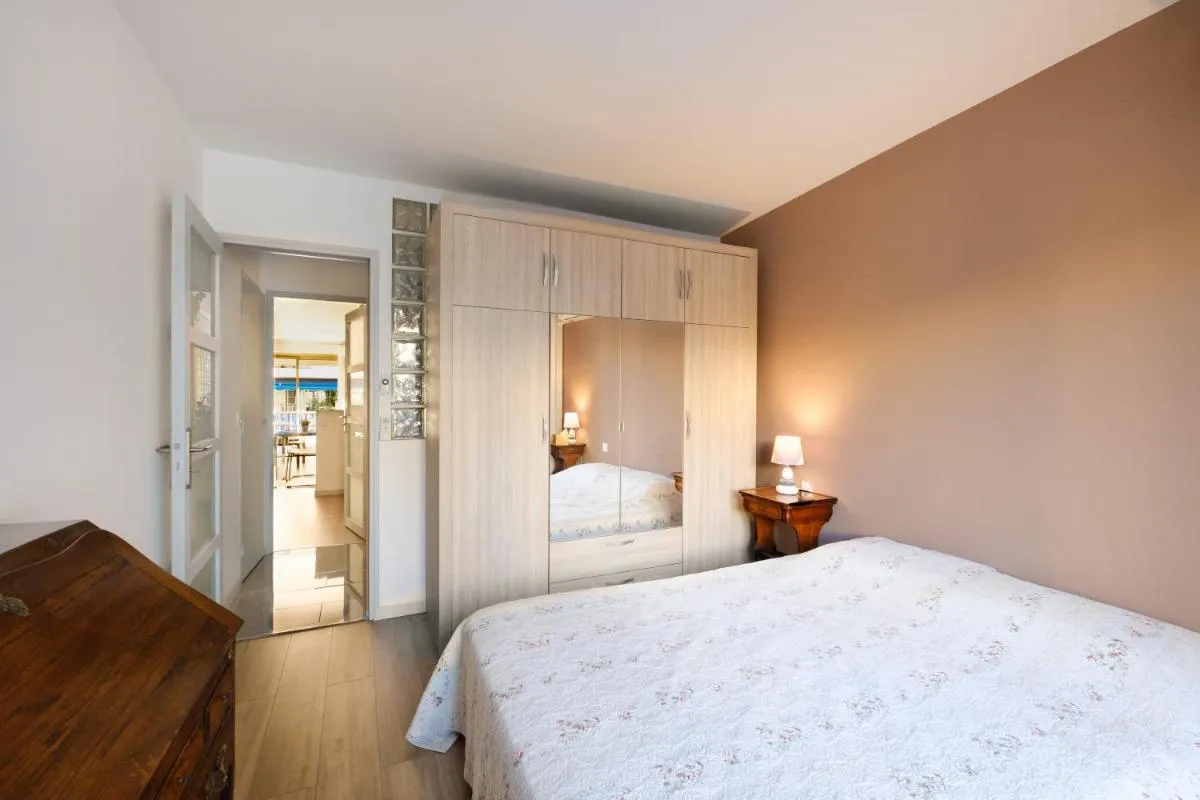 Image 1 of Appartement de standing Cannes