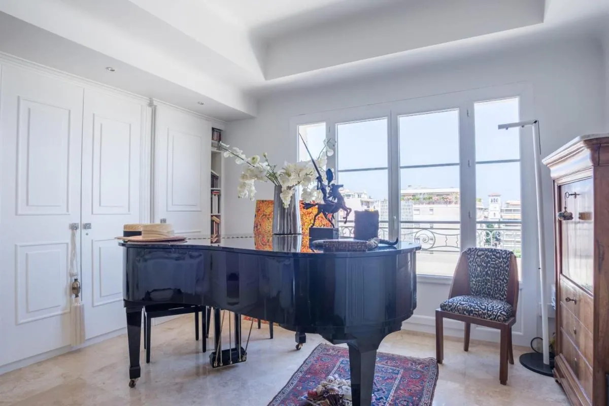 Image 3 of Art Deco Luxury Apartment with Breath Taking View on Cannes Bay by Olidesi