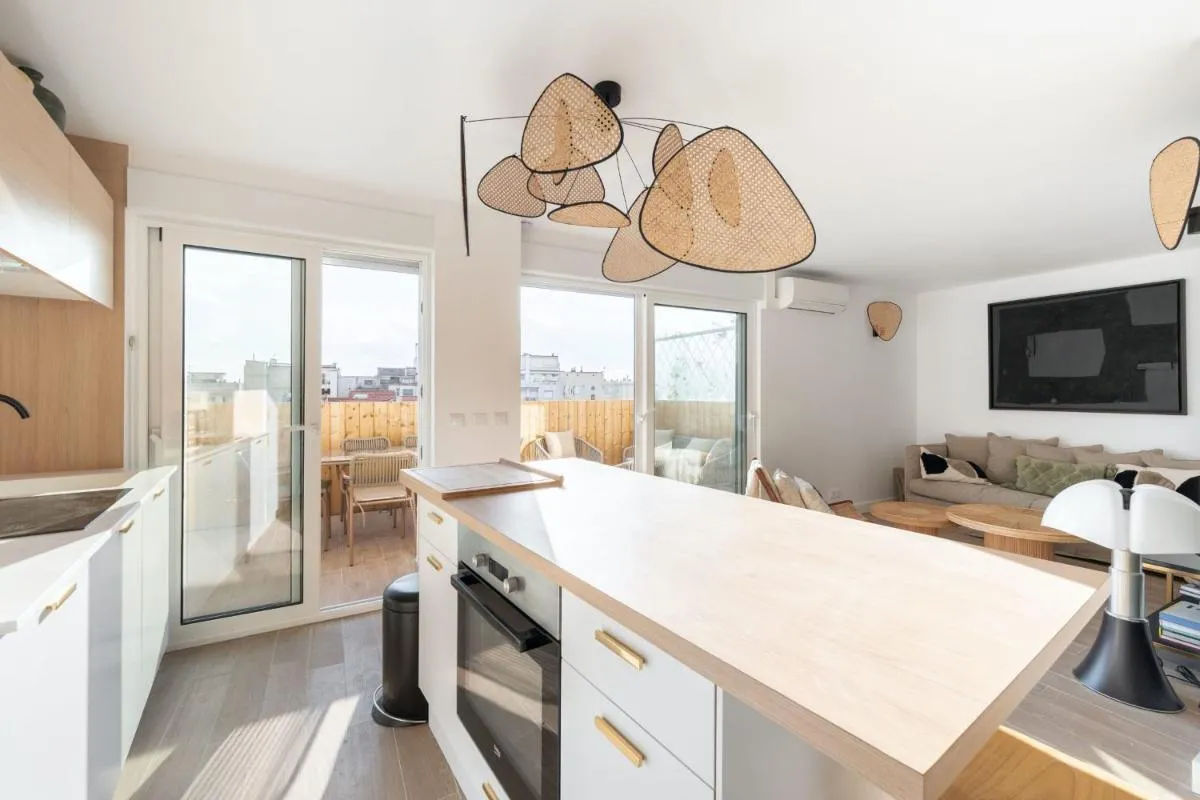 Image 5 of Beautiful flat with terrace – Carre d’Or Cannes