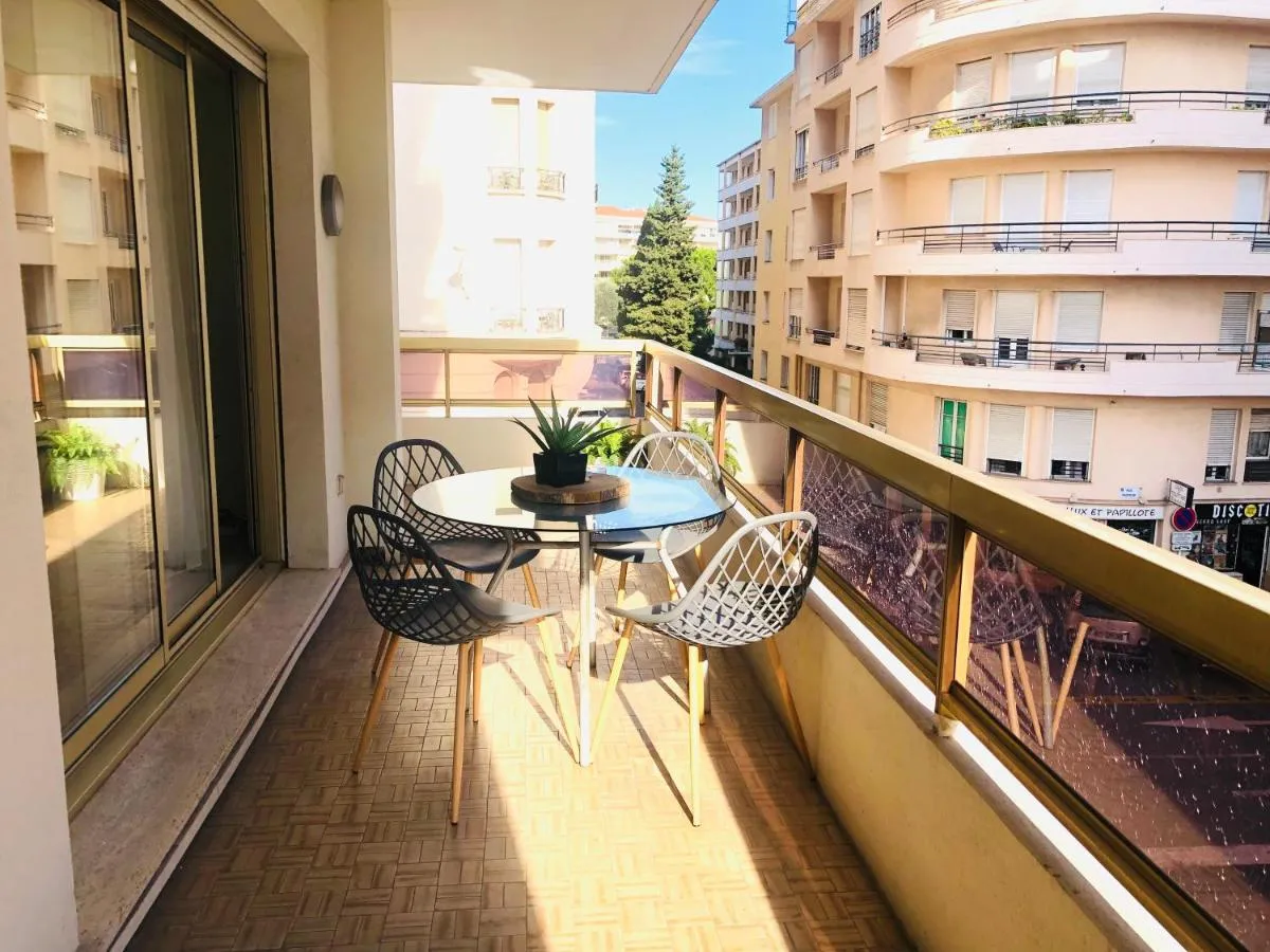 Image 2 of Bel appartement Centre ville, mer, Croisette