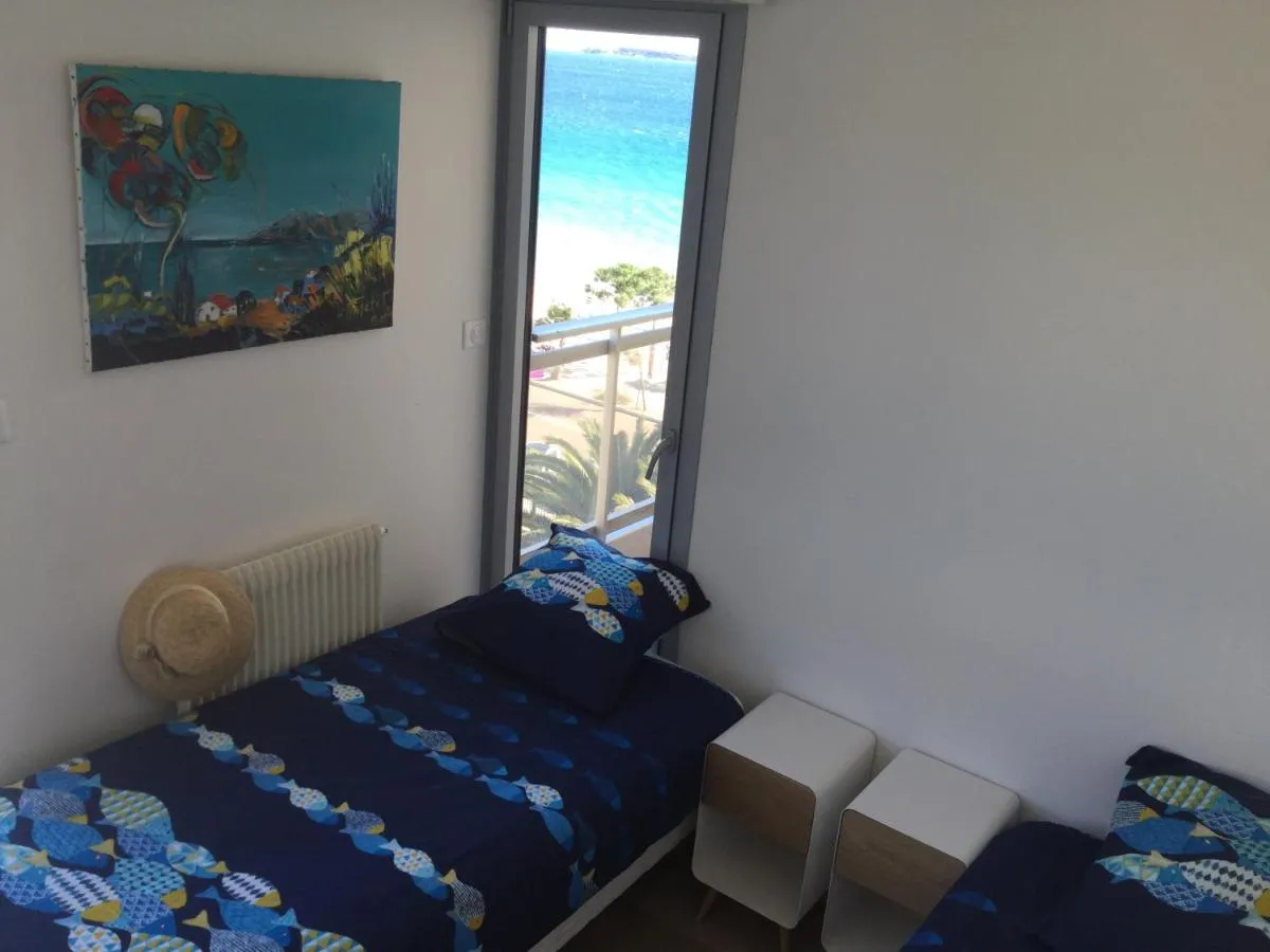 Image 1 of Bord de mer – Cannes la Bocca