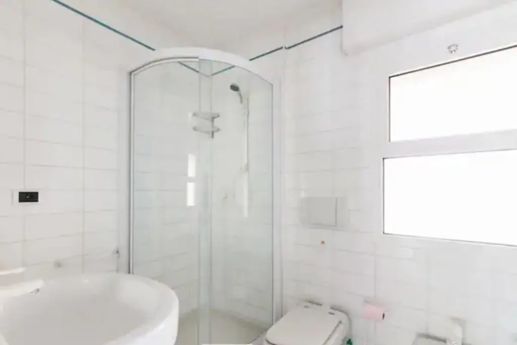 Image 4 of Bright apartment – Cannes, la Croisette