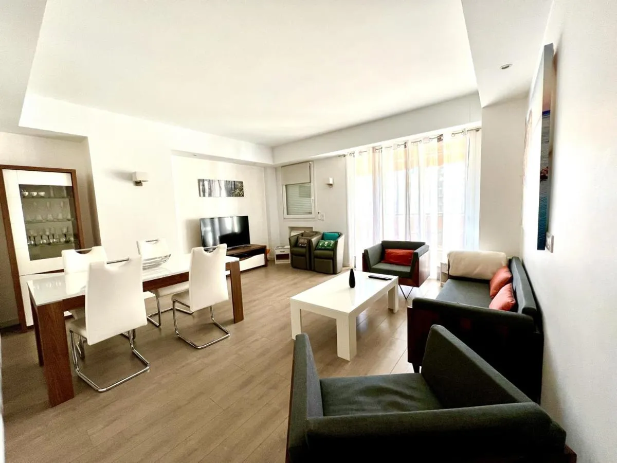 Image 4 of C066-Luxurious apartment with sea view – Cannes