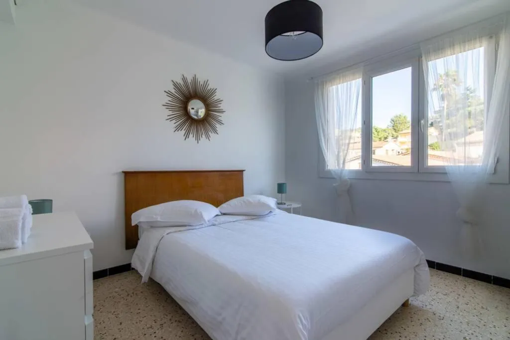 Image 1 of C078-Superb apt in Cannes – Sea view – 6 people