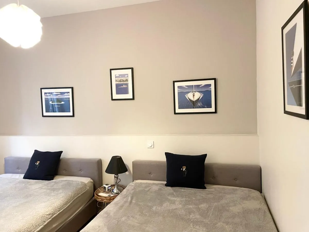 Image 6 of Cannes Old Port, SEAFRONT & SEAVIEW best air conditioning and location