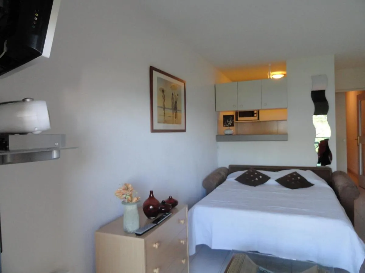 Image 6 of Cannes Terrace Beach Front & Sea view