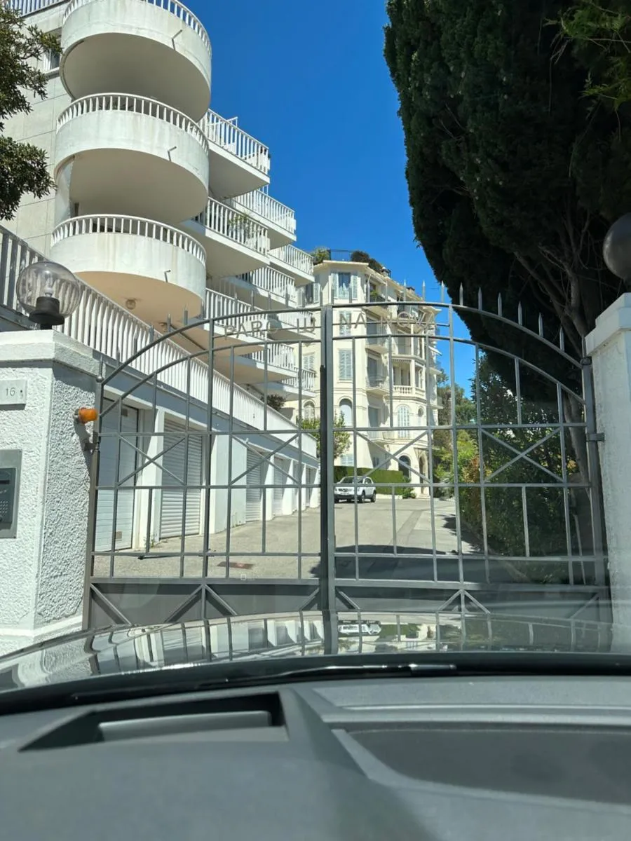 Image 1 of Cannes vue mer