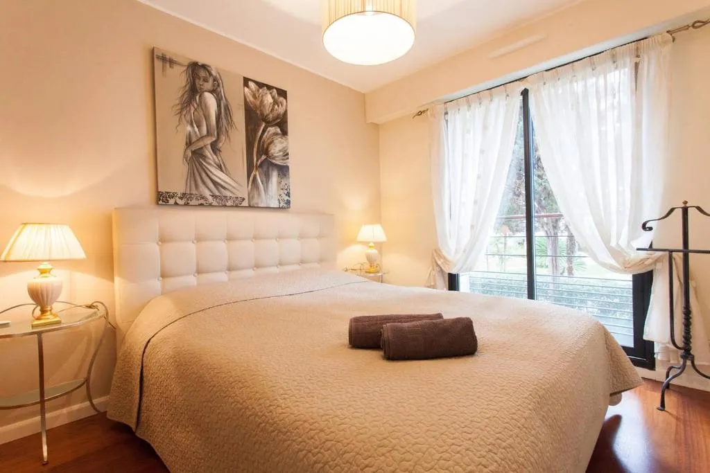 Image of Carlton Riviera Apartment