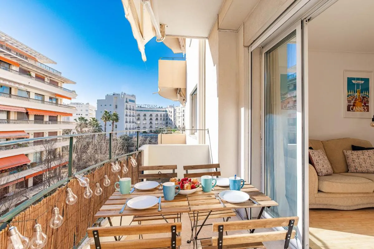 Image 3 of Charmant Appartement à 300 mètres des plages de la Croisette