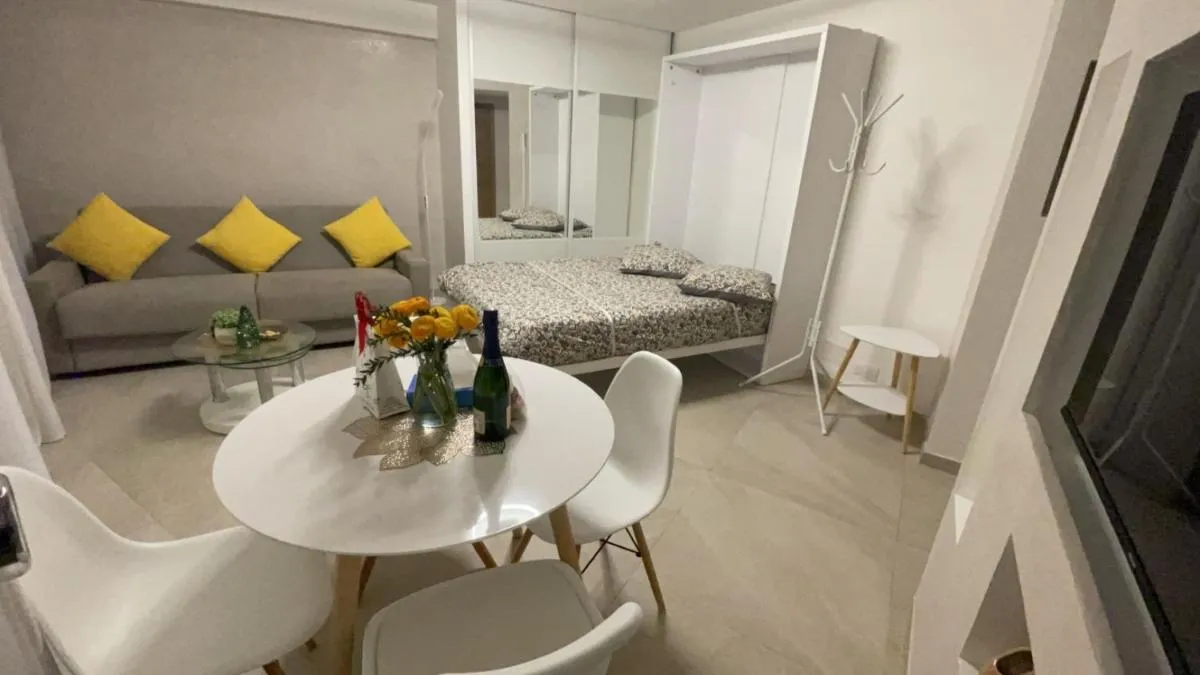 Image 3 of Charmant Studio – Centre ville de Cannes