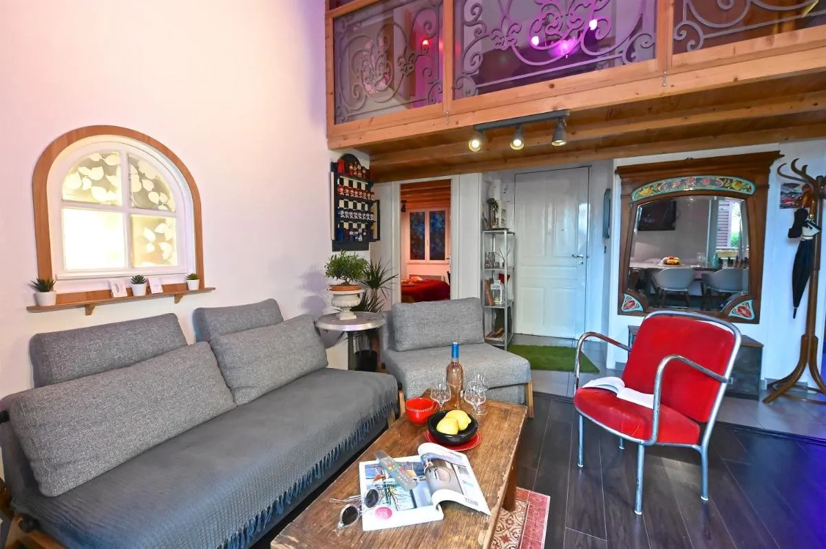 Image 1 of DUPLEX 5 chambres Clim WIFI Cannes