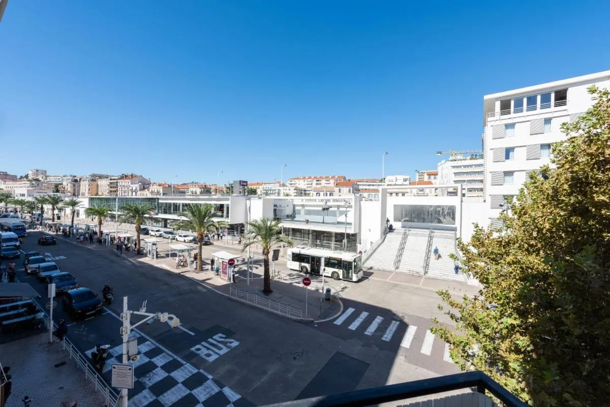 Image 4 of Downtown Cannes walk to Beaches and Croisette