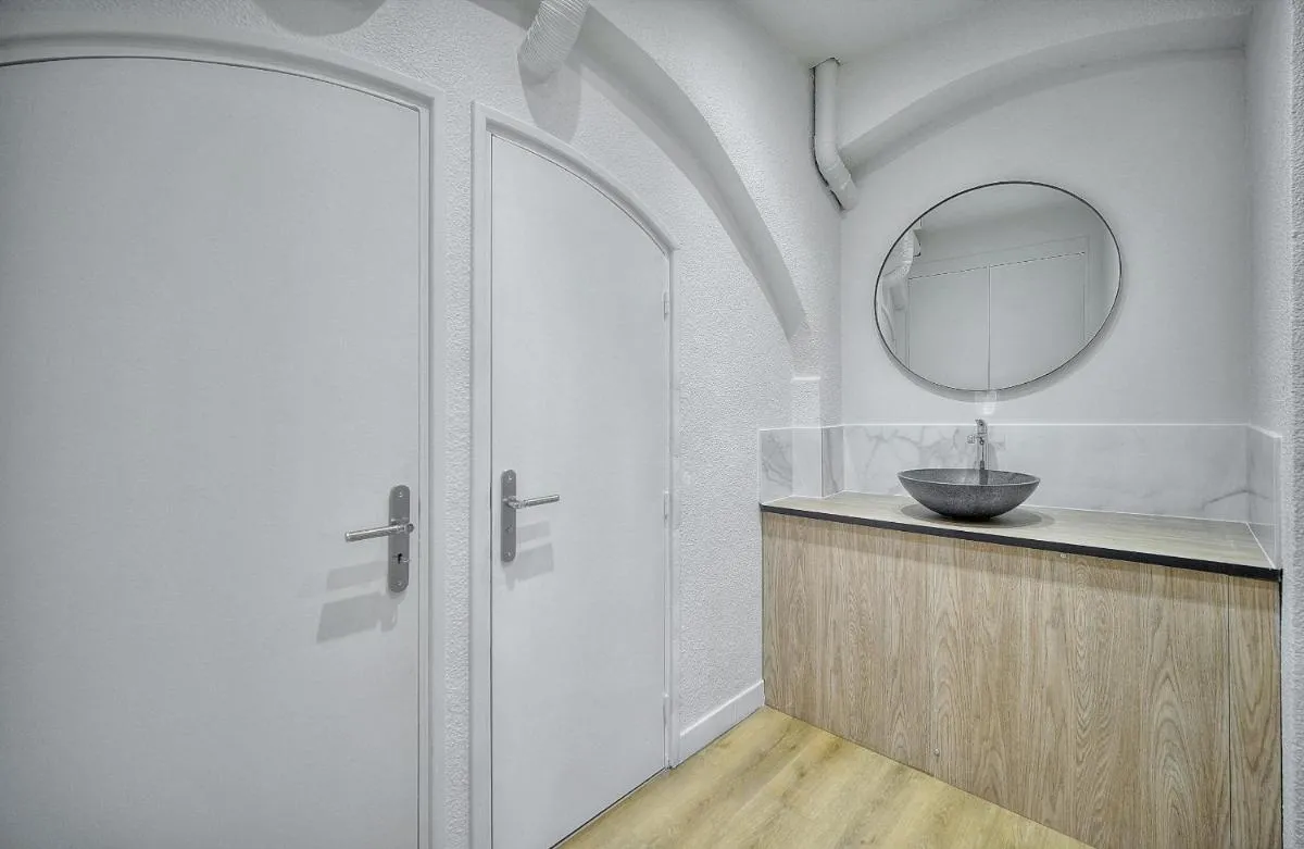 Image 2 of ELEGANT DUPLEX 5 CHAMBRES PLAGES du MIDI A5B03