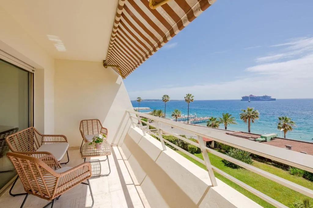 Image of Georges III – Apartment with panoramic view of Cannes
