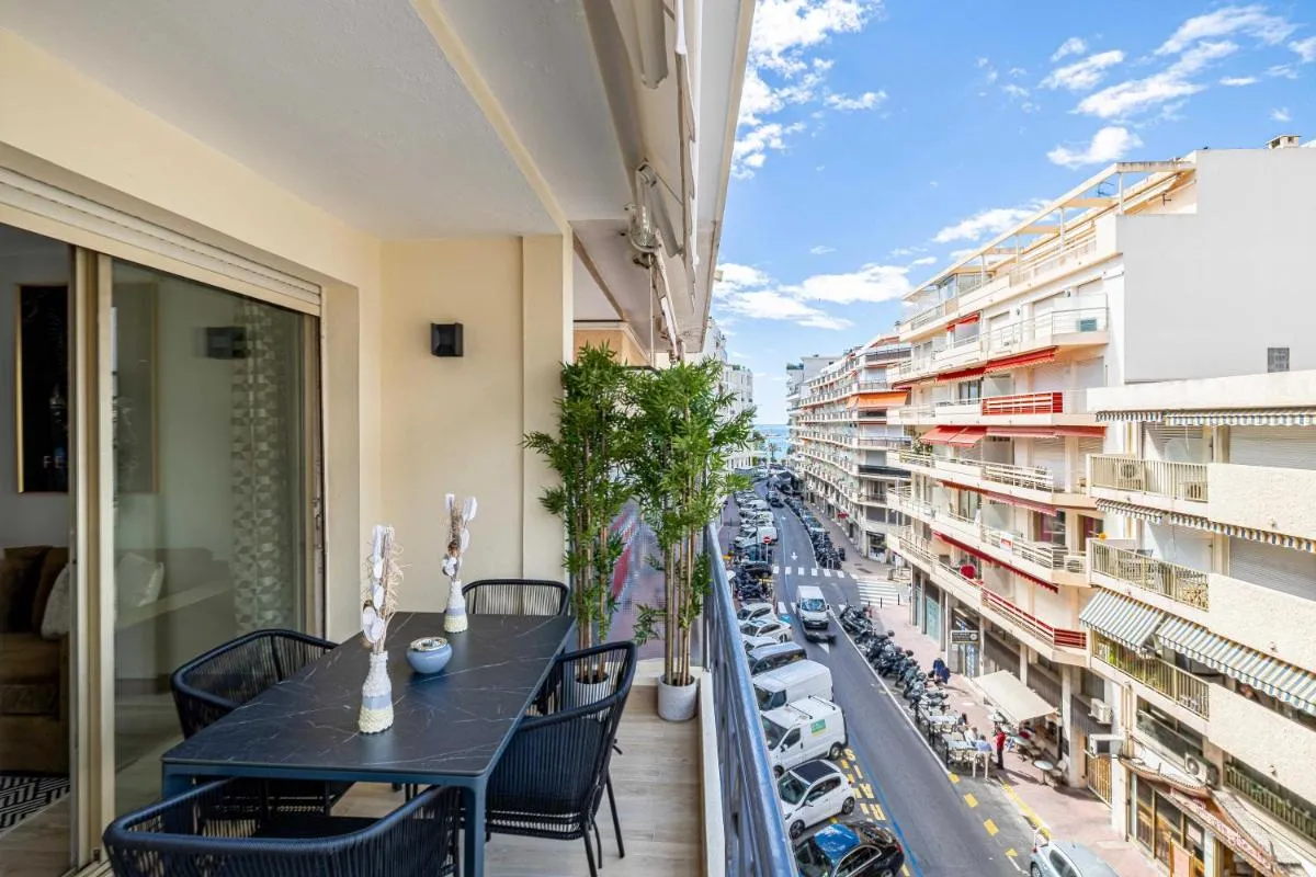 Image 6 of Harmony with private terrace – near Croisette