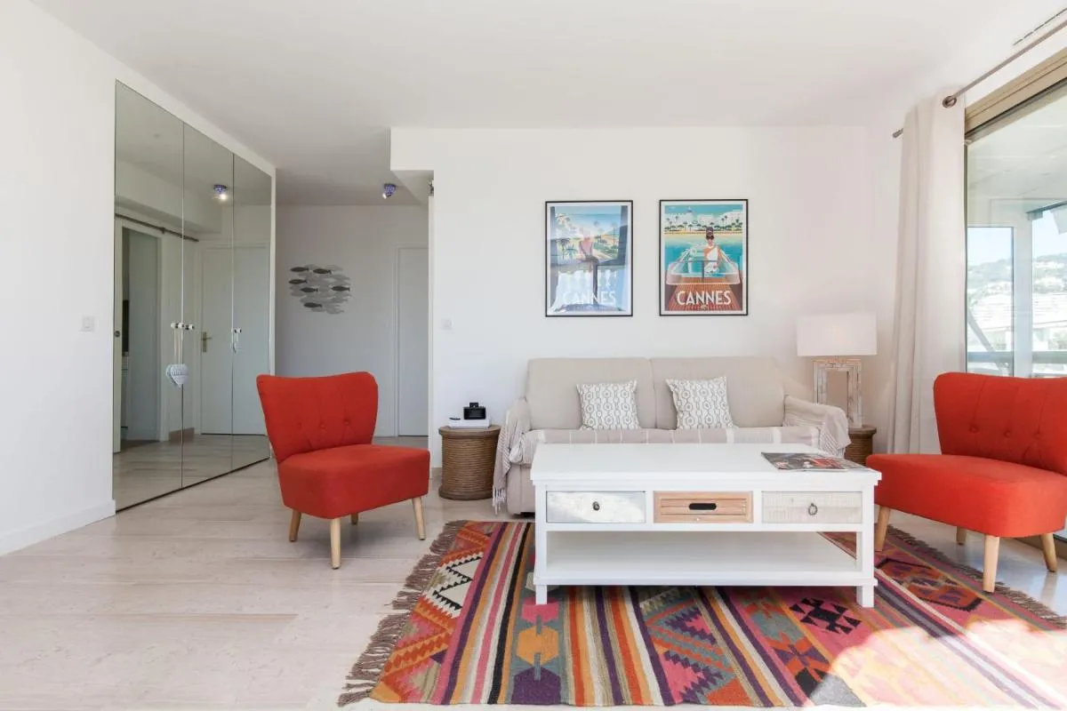 Image 6 of High-Standard 2-Bedroom Apartment with Sea View and Large Terrace