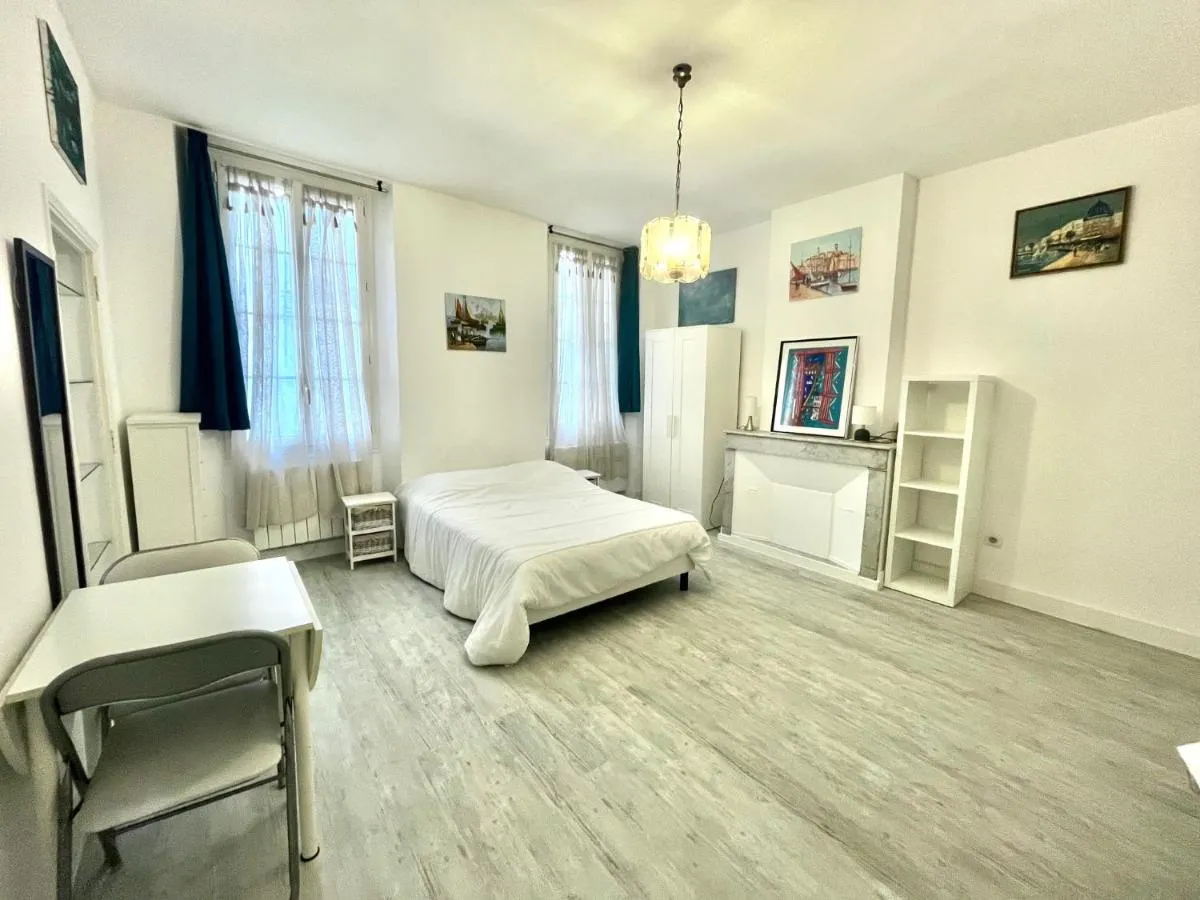 Image 4 of Honore apartment 3 min from Palais des Festivals by Welcome to Cannes