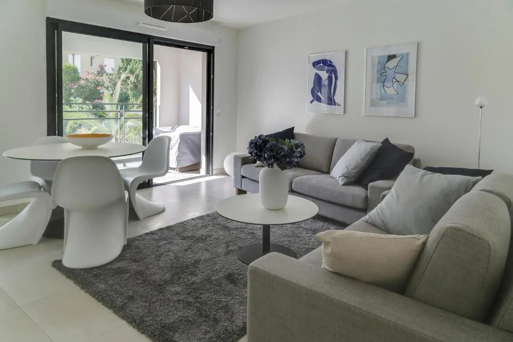 Image of IMMOGROOM- Modern – Elegant – Close to the beach -AC