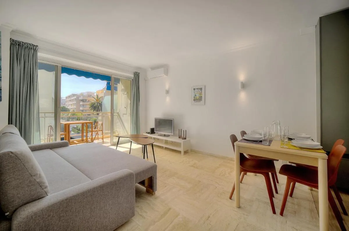 Image 3 of Immogroom – cosy apartment – Terrace – AC – Wifi