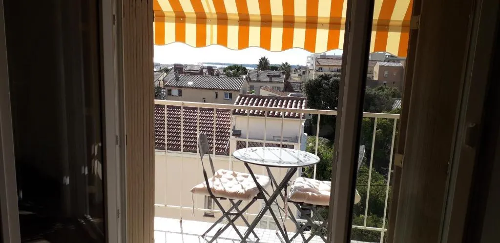 Image of Joli appartement vue sur mer