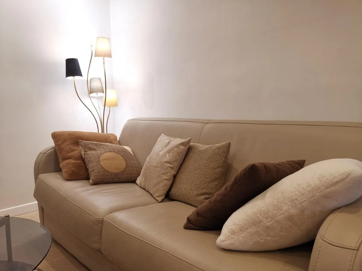 Image 1 of LE CHESTER – Appartement 3 pièces – Cannes proche Croisette bord de mer