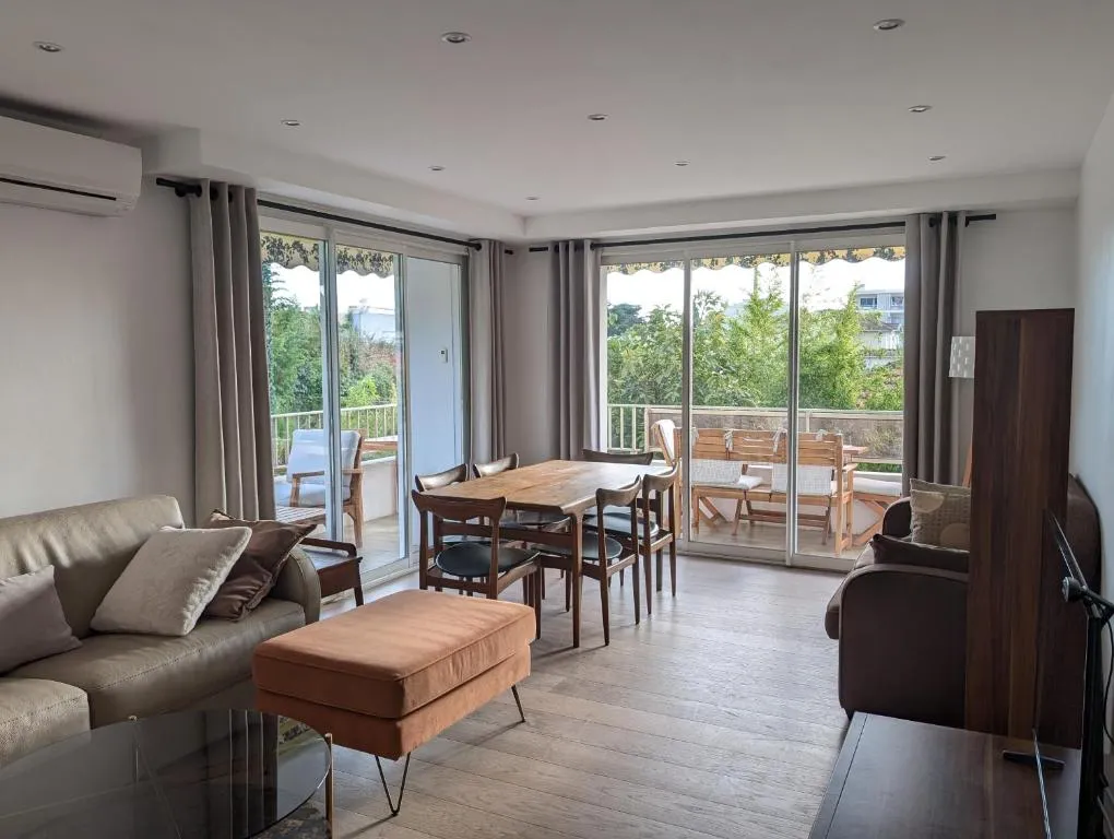 Image of LE CHESTER – Appartement 3 pièces – Cannes proche Croisette bord de mer