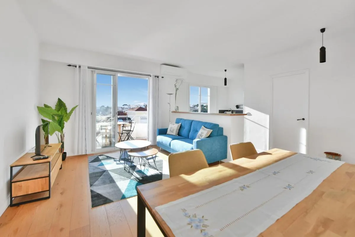 Image 1 of LE MARINE vue mer avec joli terrasse, un rêve pour les couples